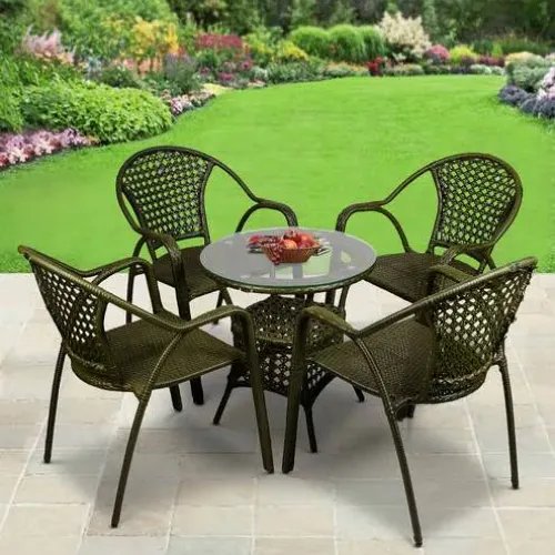 Garden Chairs & Tables